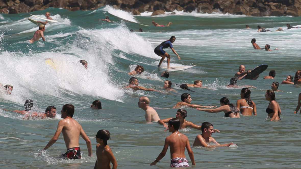 Estado de la atmósfera en las olas de calor estivales en Canarias
